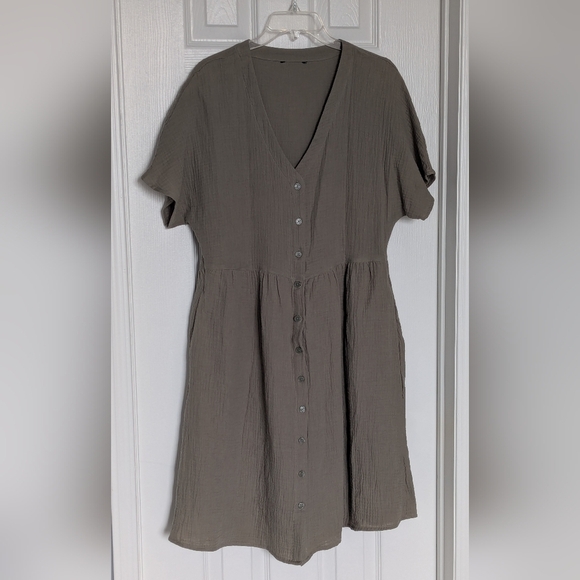 George Women's (Size L) Khaki Colored Cotton Short Sleeve Dress w/Pockets - Picture 1 of 13